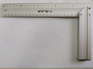 Угольник 250*150мм/0234