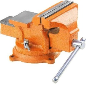 Тиски слесарные,200мм,поворотные,с наковальней//SPARTA/186295